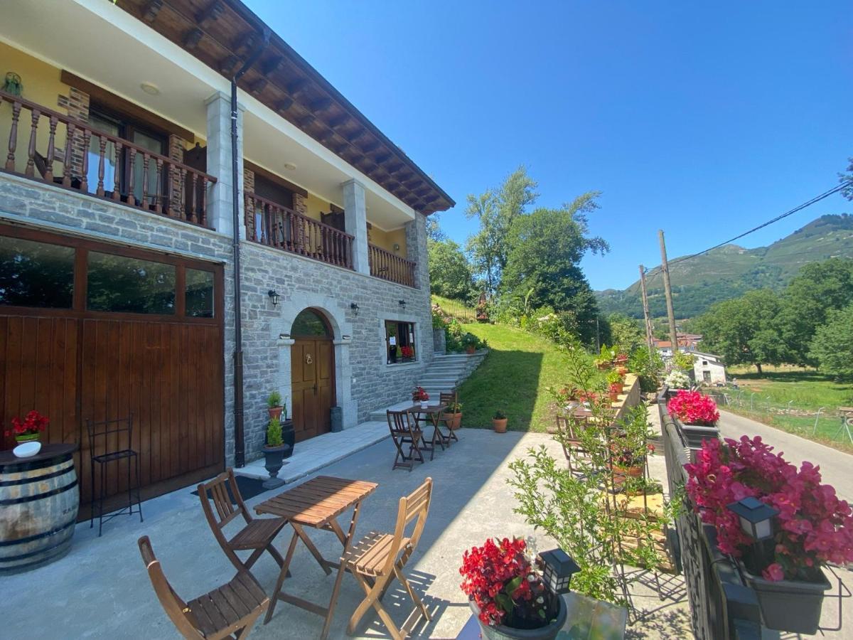 Alojamiento Rural Cosorios Cangas de Onis Exterior photo